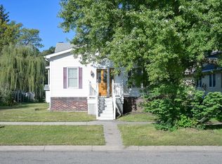 716 N Davis Ave, Oakland, NE 68045