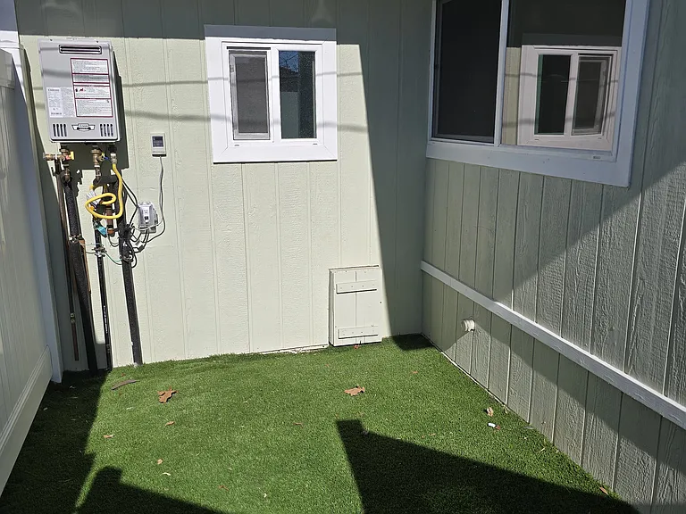 3230 Cerritos Ave #1/2 — Photo 5