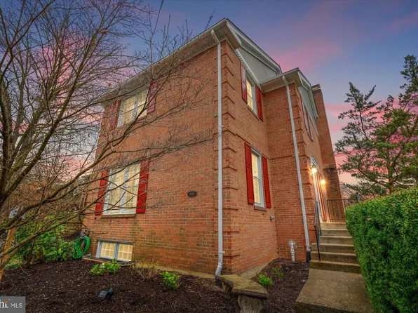 8245 Cedar Landing Ct, Alexandria, VA 22306