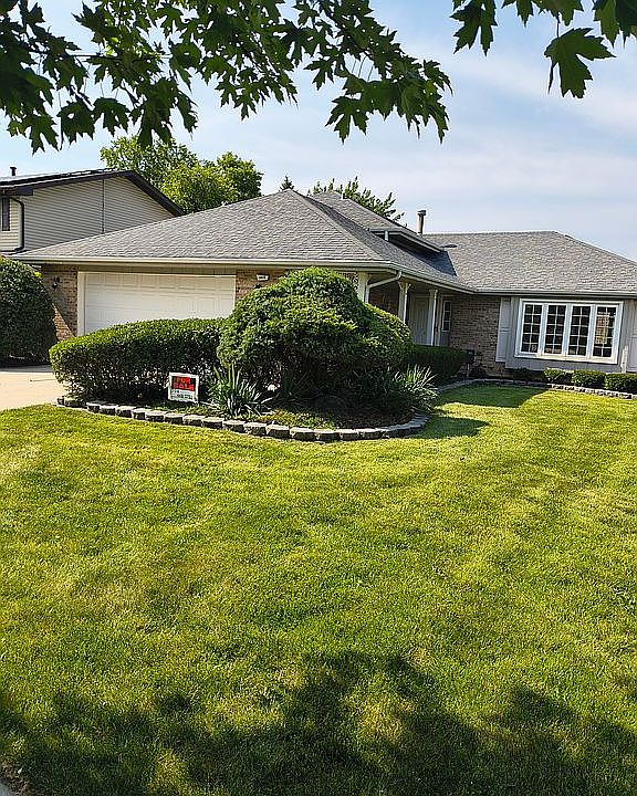 1st image of 6828 Westview Dr