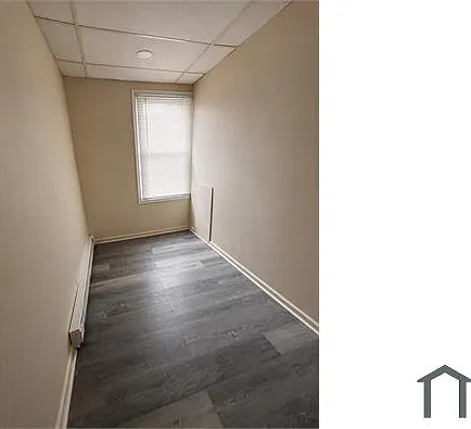 627 E Clementine St — Photo 6