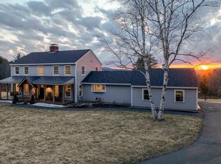 27 Pease Rd, Meredith, NH 03253