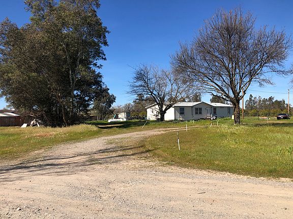 3rd image of 25380 Jerry Ln