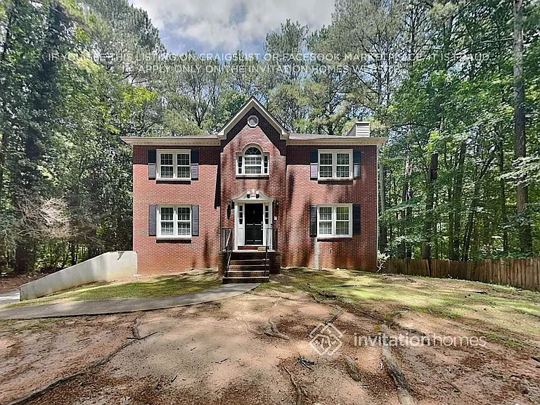 110 Woodsong Dr — Photo 2