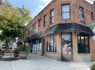 1769 W Greenleaf Ave #2F, Chicago, IL 60626