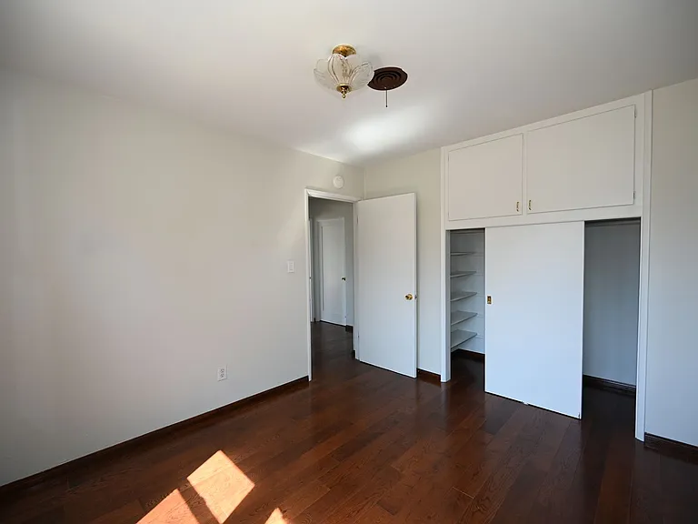 4493 Newport Ave — Photo 13