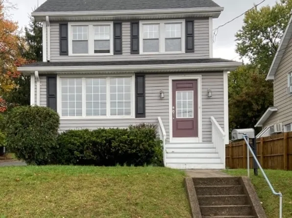 78 Beverly Rd, Oradell Boro, NJ 07649