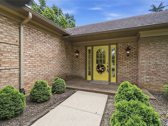 5th image of 550 Evans Ln
