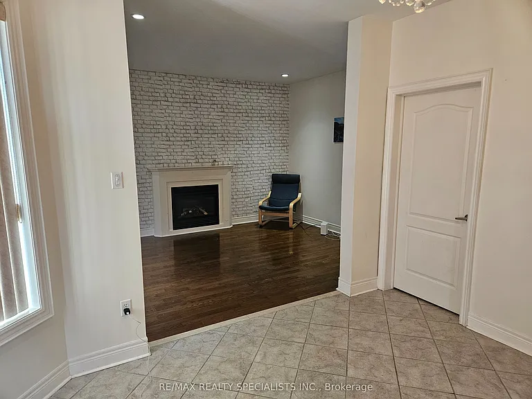 3774 Arbourview Ter #UPPER — Photo 7