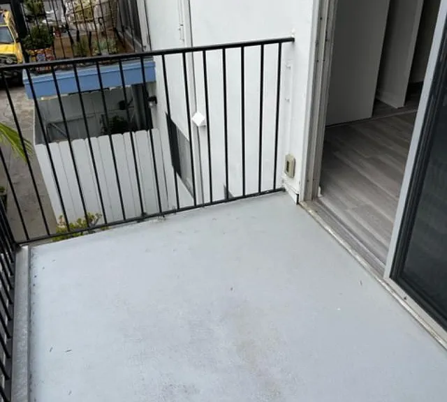 1875 Thomas Ave #11 — Photo 9