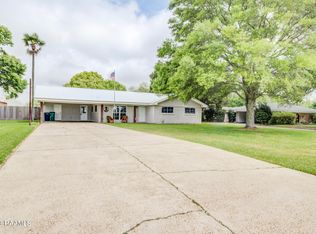 916 Heart D Farm Rd, Youngsville, LA 70592