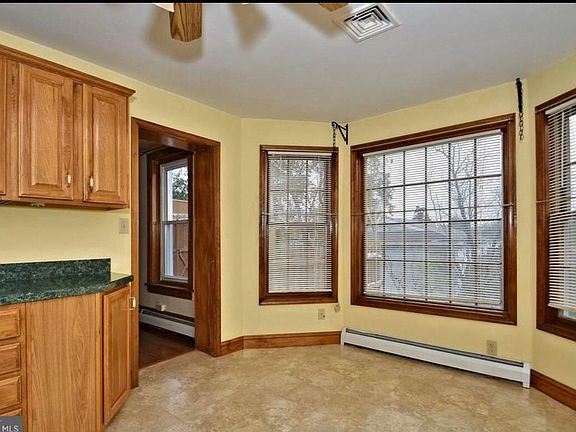 4th image of 153 2nd Ave #3A