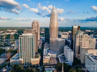 210 Church St #2807, Charlotte, NC 28202