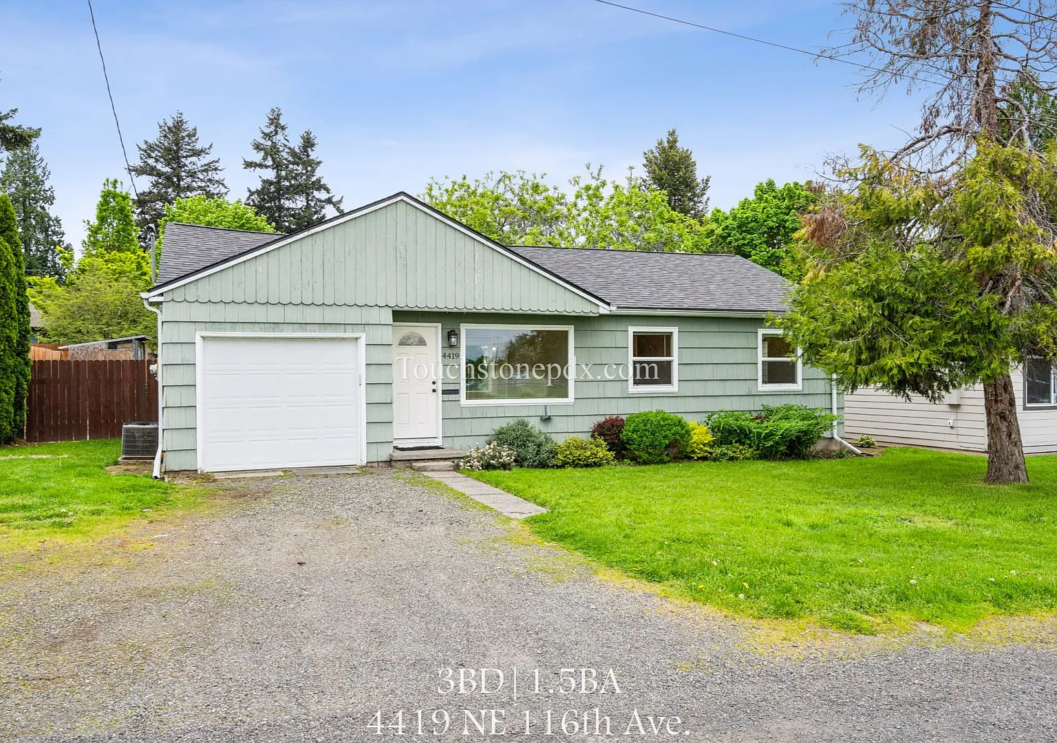 Updated NE Portland Home w/Fenced Yard and Upgrades! — Photo 1
