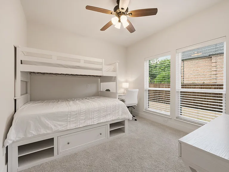 4805 Mill Creek Dr — Photo 18