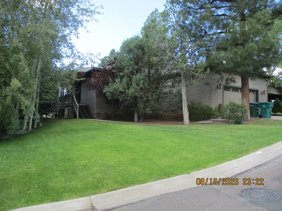 61 N Aspen Dr