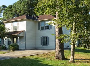 2702 Timber Dr, Dickinson, TX 77539
