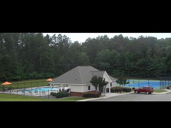Swim & tennis