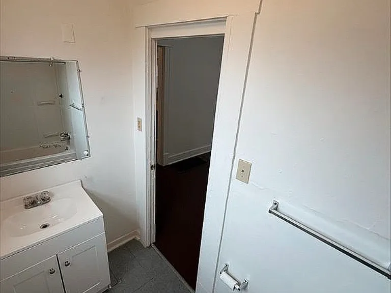 431 Amy Ave — Photo 8