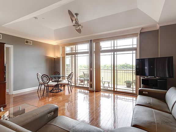 5th image of 40 Prairie Park Dr APT 408