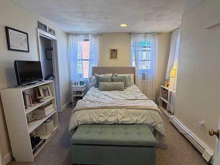 46 Charter St #3 — Photo 14