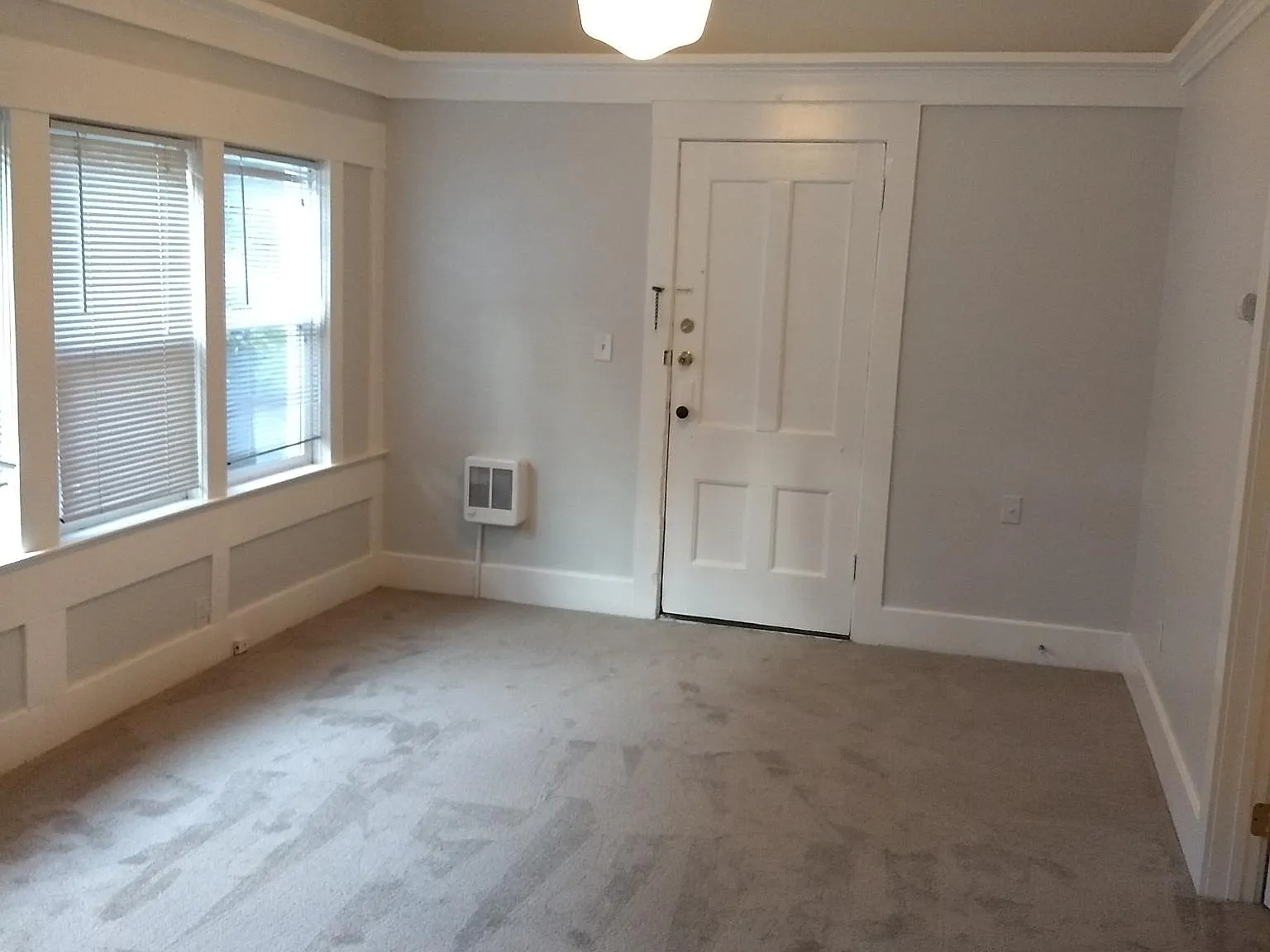 1 bed, 700 sqft, $1,745 — Photo 2