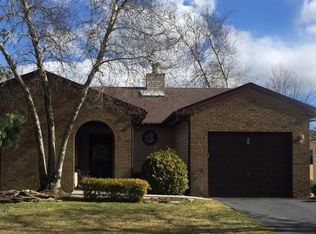 20 Lakeview Dr, Marlboro, NJ 07746