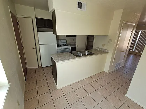 Welcome to our La Fontana Community! Photo 1