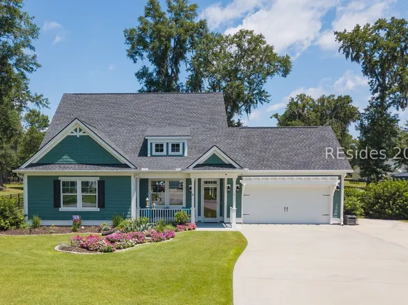 8 Fox Sparrow Rd, Beaufort, SC 29907