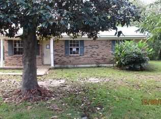 33 Rosa Parks St, Camden, AL 36726