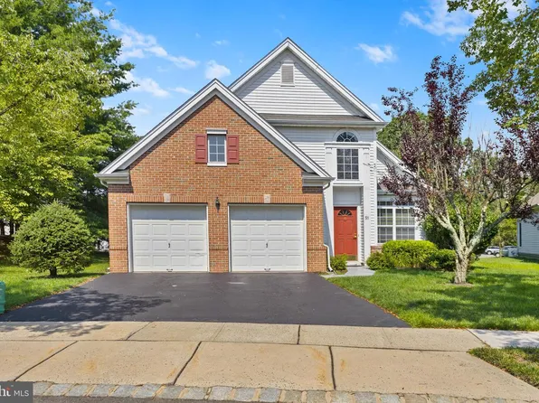 51 Pinflower Ln, West Windsor, NJ 08550