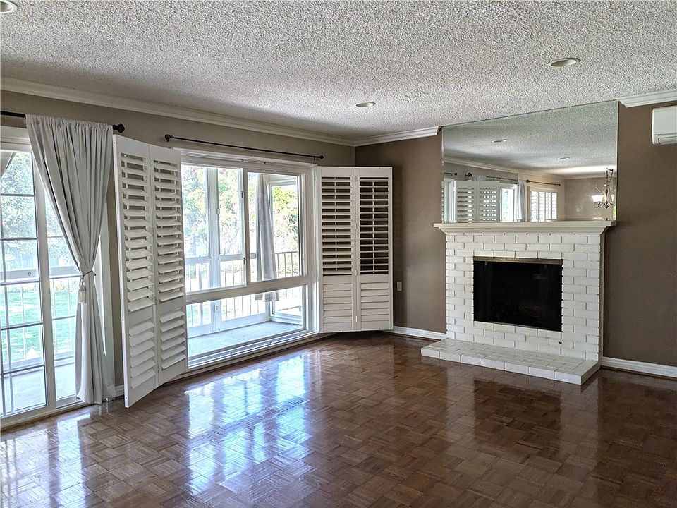 1st image of 859 Ronda Mendoza Unit D
