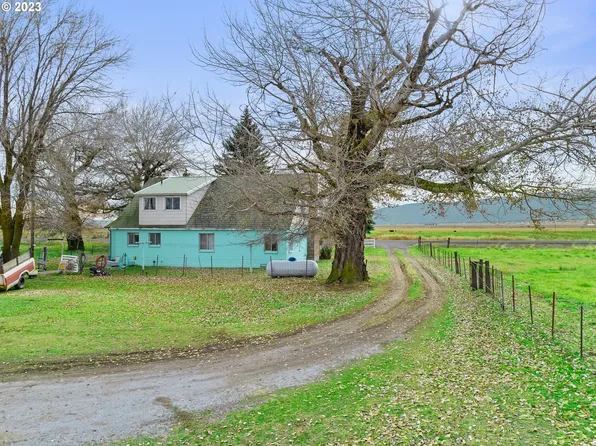 44097 Anthony Lakes Hwy, Haines, OR 97833