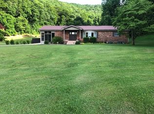 194 Sawmill Rd, Prestonsburg, KY 41653
