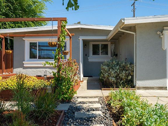 3rd image of 224 Berryessa Drive