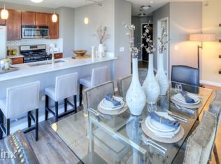 361 E Ohio St, Chicago, IL 60611