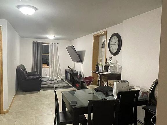 3rd image of 6143 75th St Floor 1