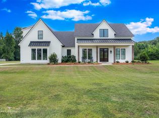 650 Powell Rd, Stonewall, LA 71078