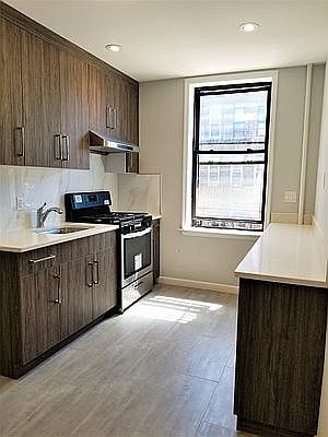 2nd image of 4319 Queens Blvd #2F