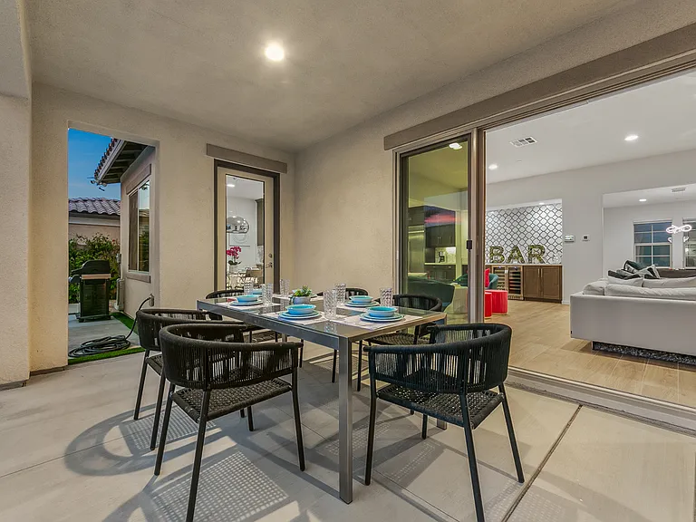 Outdoor Dining Area
