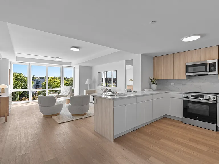 1 Lyon Place — Photo 19