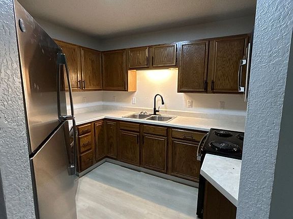 2nd image of 207 E Arbor Ave #205-306G