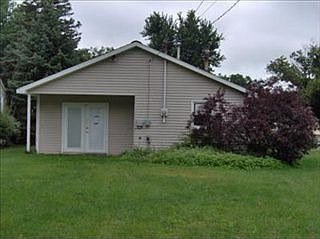 1st image of 12815 Valley Dr