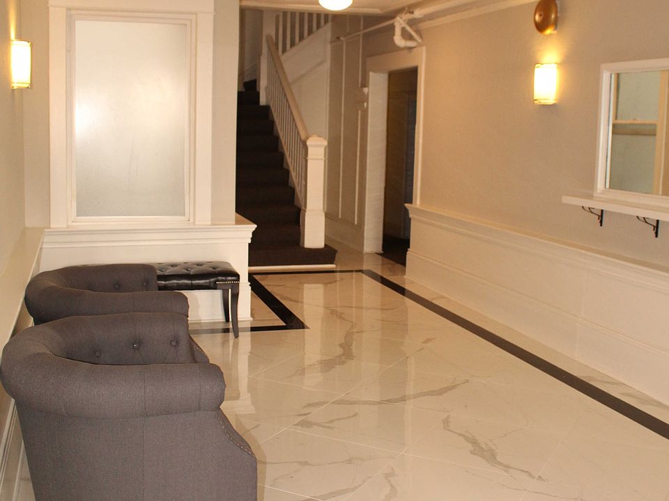 1st image of 2455 Polk St APT 11
