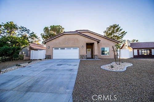 1st image of 27354 Strawberry Ln