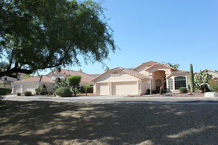 Front view from the wash