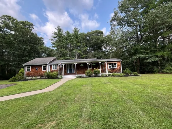 228 South St, Douglas, MA 01516