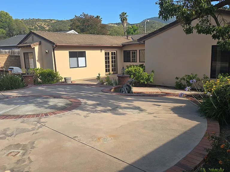 3105 Lodgewood St — Photo 32