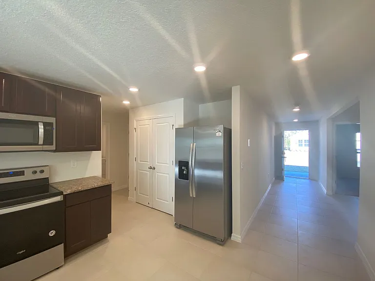 308 Hickory Course Radl — Photo 5