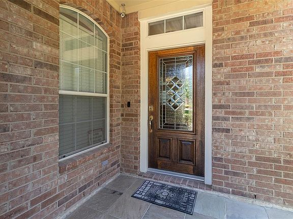 4th image of 17335 Brookhollow Court Dr